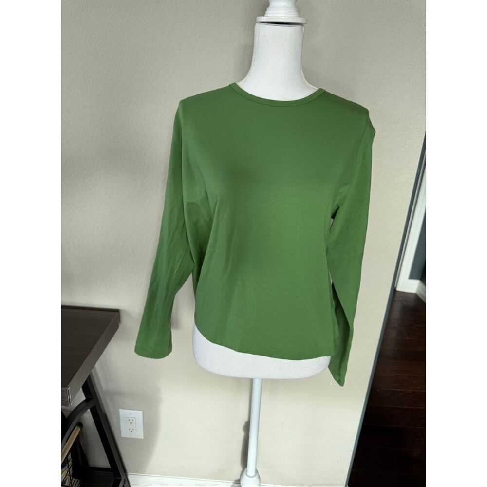 Athleta Super Soft Green Long sleeve Shirt XL